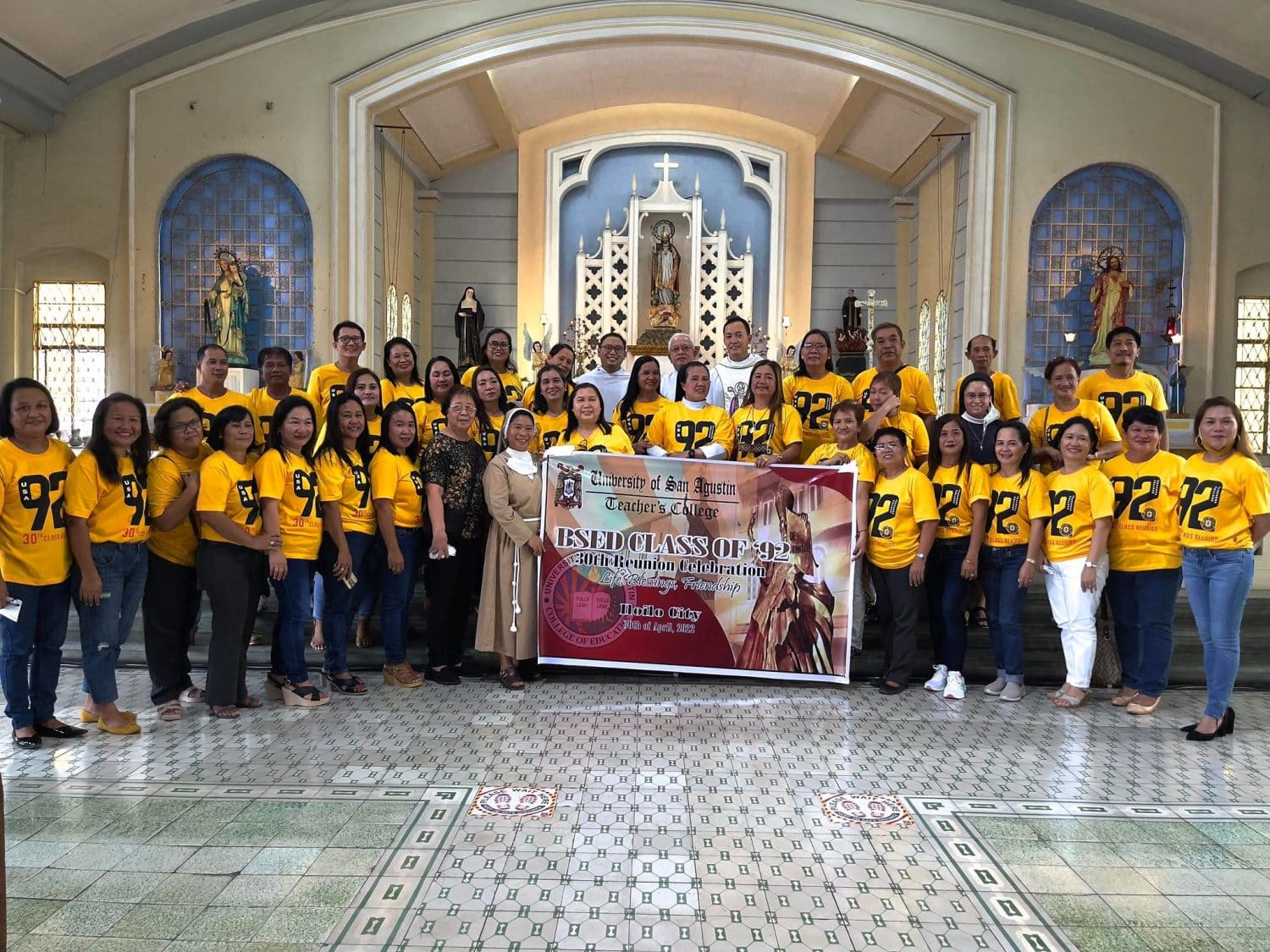 Fr Ric Anthony Reyes BSED Batch 1992 Reunites at 30 - UNIVERSITY OF SAN AGUSTIN